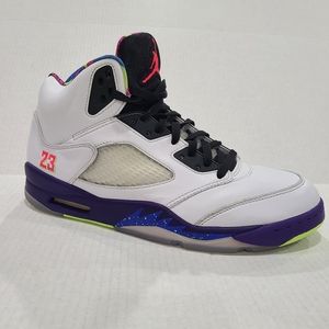 Air Jordan 5 Retro sz 11.5 Pre-owned. Comes with extra shoelaces